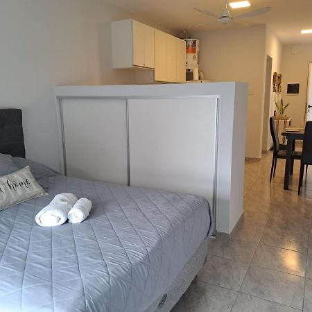 Kalay Home Resistencia-Alquiler Monoambiente Temporario ภายนอก รูปภาพ